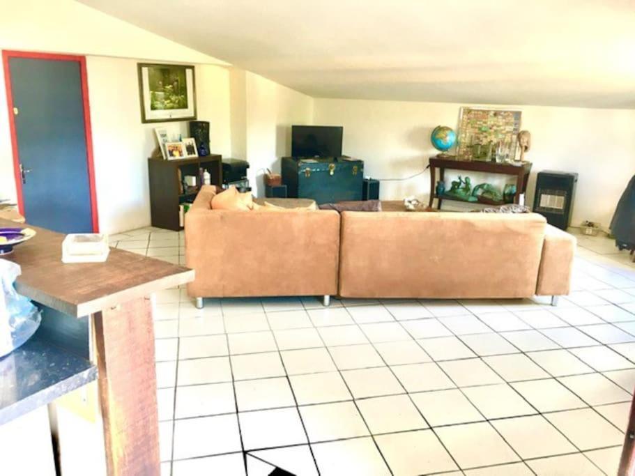 Le Depot Appartement Du Canal 80M2 A Champvert Eksteriør billede